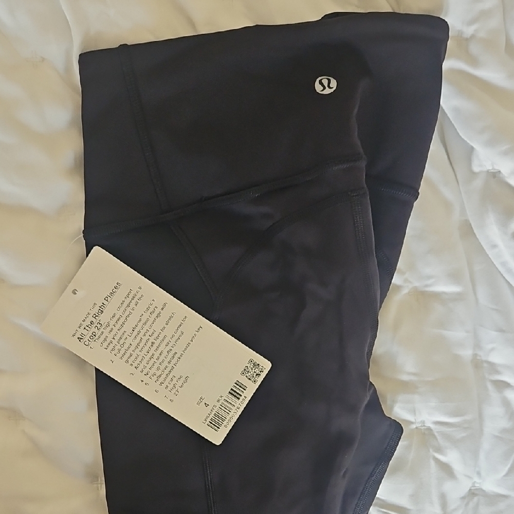 NWT Lululemon athletica Black All The Right Places Crop Leggings 4